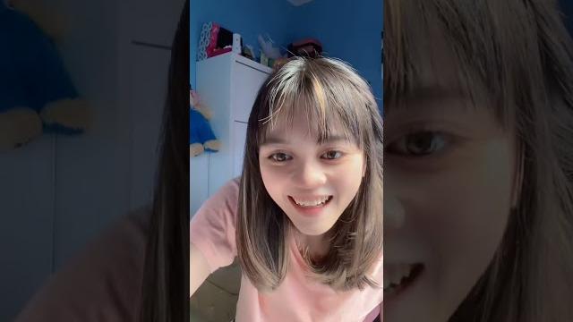 Aulia live tiktok pamer bh Aulia live tiktok pamer bh