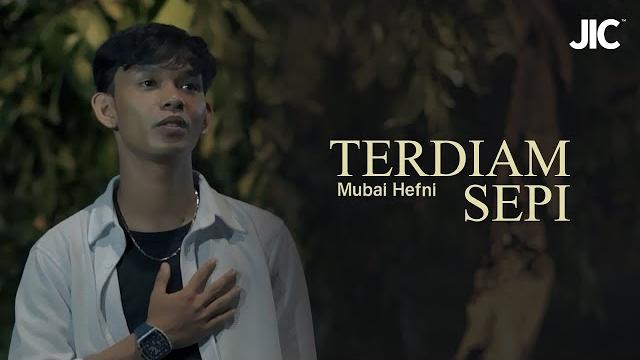 Mubai hefni - terdiam sepi (official music video) Mubai hefni - terdiam sepi (official music video)