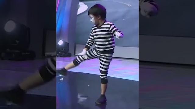 Kyutt.. pantomim sulap ini bikin deddy corbuzier ketawa #shorts Kyutt.. pantomim sulap ini bikin deddy corbuzier ketawa #shorts
