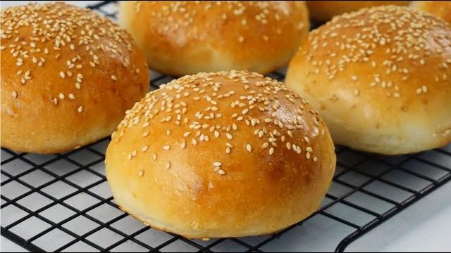 No knead potato burger buns | soft and fluffy No knead potato burger buns | soft and fluffy