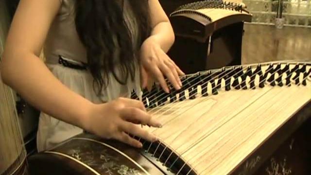 古筝 "几多愁" (虞美人) guzheng "much sorrow" 古筝 "几多愁" (虞美人) guzheng "much sorrow"