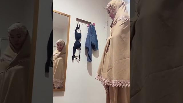 Wanita berjilbab tidak pakai bra #shorts #wanitabercadar #jilboobs #wanitaberhijab #hijabstyle Wanita berjilbab tidak pakai bra #shorts #wanitabercadar #jilboobs #wanitaberhijab #hijabstyle