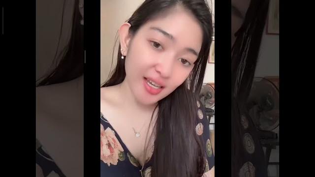 Aulia fahma lubis hot live sexy tembem belahan mulus pink montok empuk pulen kenyal bikin tegang Aulia fahma lubis hot live sexy tembem belahan mulus pink montok empuk pulen kenyal bikin tegang