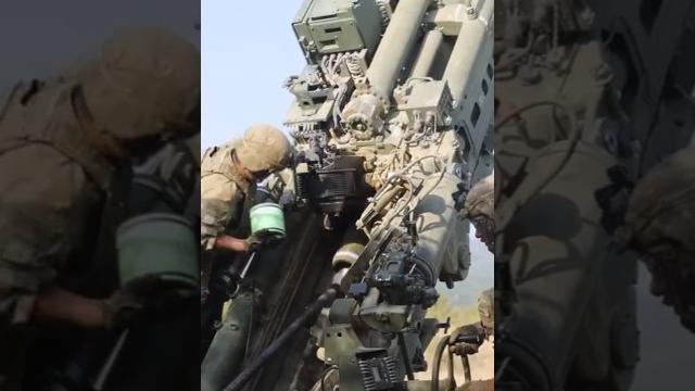 Extreme high angle firing of m777 artillery Extreme high angle firing of m777 artillery