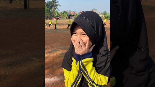 Siapa yang paling cantik?? ️ #masasekolah Siapa yang paling cantik?? ️ #masasekolah