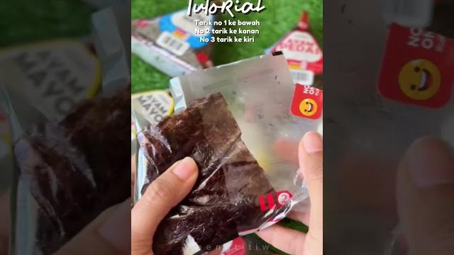 Onigiri sekarang udah hadir di kota sampit loh sobat indomaret #indomaret #sampit #viral #enak Onigiri sekarang udah hadir di kota sampit loh sobat indomaret #indomaret #sampit #viral #enak