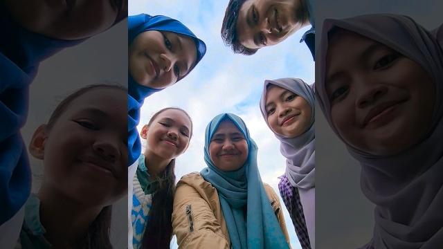 Kalian udah bikin tren ini belum gaes? #chikaku #chikakuchannel #chammakchallo #transition #tiktok Kalian udah bikin tren ini belum gaes? #chikaku #chikakuchannel #chammakchallo #transition #tiktok