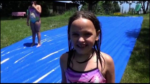 Giant slip n slide party toy freaks family victoria and annabelle freak daddy (reupload) Giant slip n slide party toy freaks family victoria and annabelle freak daddy (reupload)