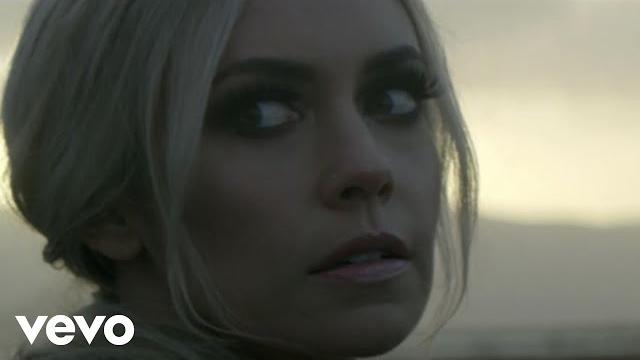 Ruelle - carry you (featuring fleurie) ft. fleurie Ruelle - carry you (featuring fleurie) ft. fleurie