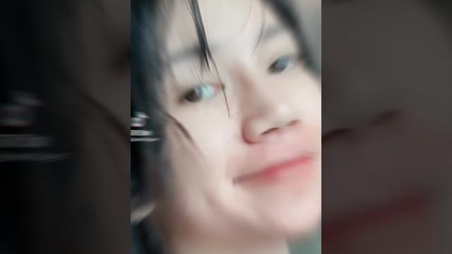 Tik tok dance @deyyaah bikin merem melek Tik tok dance @deyyaah bikin merem melek