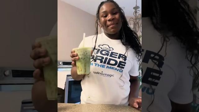 You you like matcha? what's ur fav combo so i can try?!! #matcha #icedmatcha #matchalatte You you like matcha? what's ur fav combo so i can try?!! #matcha #icedmatcha #matchalatte