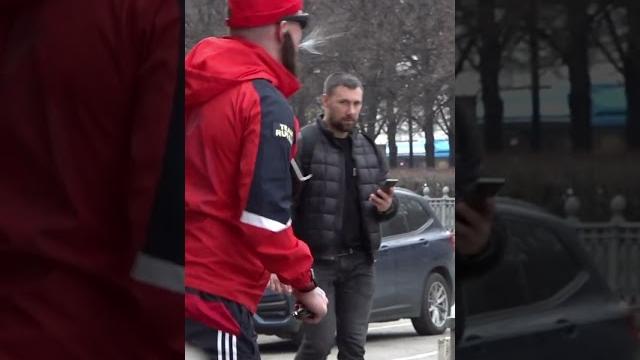 Алкаш зарубился с магой - пранк пошёл не по плану Алкаш зарубился с магой - пранк пошёл не по плану
