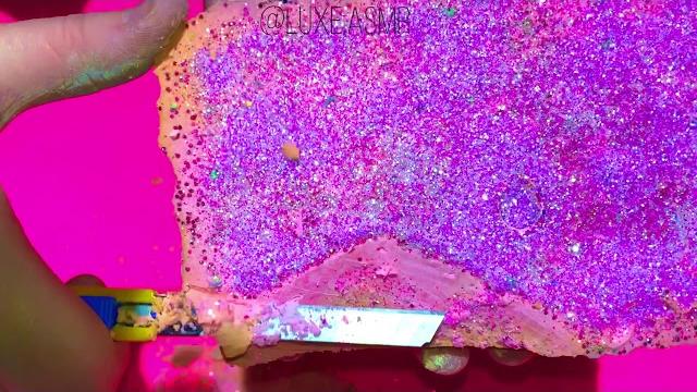 Satisfying asmr colourful cornstarch Satisfying asmr colourful cornstarch