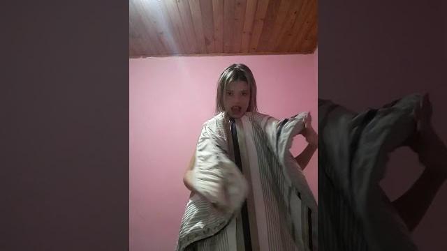 Arrumando meu quarto Arrumando meu quarto