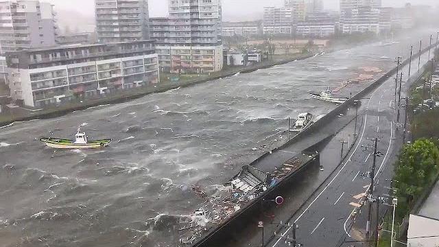 10 shocking natural disasters caught on camera 10 shocking natural disasters caught on camera