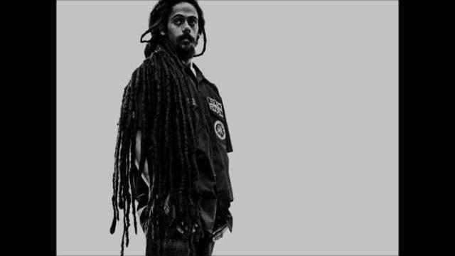 Marley brothers - damian, stephen, kymani (criss to peer dub mix) Marley brothers - damian, stephen, kymani (criss to peer dub mix)