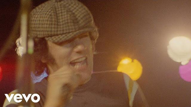 Ac/dc - back in black (official 4k video) Ac/dc - back in black (official 4k video)