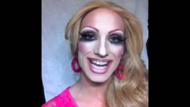 Come to drag bingo balls are droppin! Come to drag bingo balls are droppin!