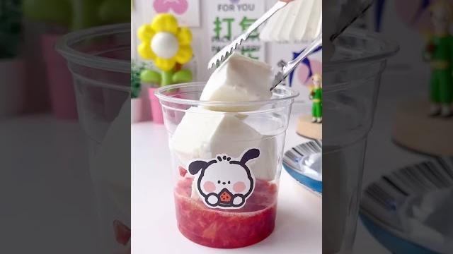 草莓摇摇奶昔 making aesthetic drinks 高顏值自製飲品 #drinks 草莓摇摇奶昔 making aesthetic drinks 高顏值自製飲品 #drinks
