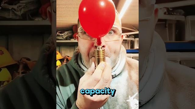This “lung tester” is actually a prank device This “lung tester” is actually a prank device