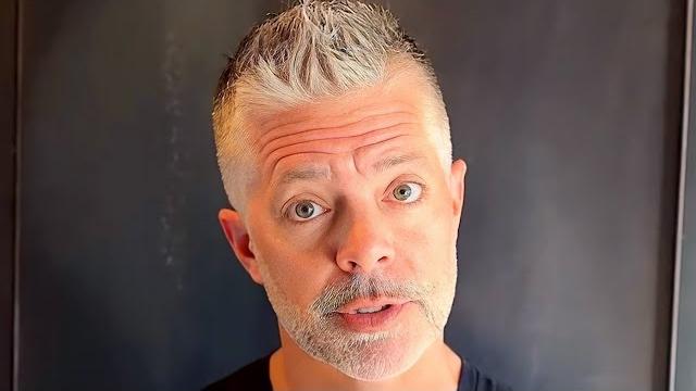 This man is endangering his kids' lives for content This man is endangering his kids' lives for content