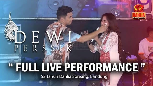 Dewi perssik - full live perform 52 tahun dahlia Dewi perssik - full live perform 52 tahun dahlia