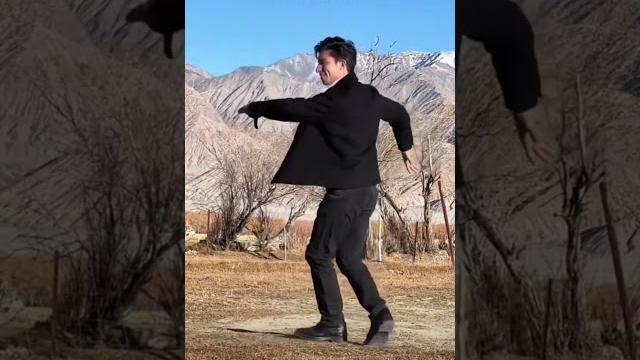 Мужской таджикский танец(китай, памир)/ chinese tajik dance china pamir#таджики #tajikdance Мужской таджикский танец(китай, памир)/ chinese tajik dance china pamir#таджики #tajikdance