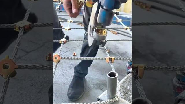 Behind the scenes of slope cable net installation Behind the scenes of slope cable net installation