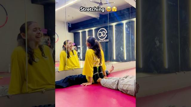 Stretching bahot hard hai🫣 #kashishpatel #workout #hardwork #dailypractice #stretching #practice Stretching bahot hard hai🫣 #kashishpatel #workout #hardwork #dailypractice #stretching #practice