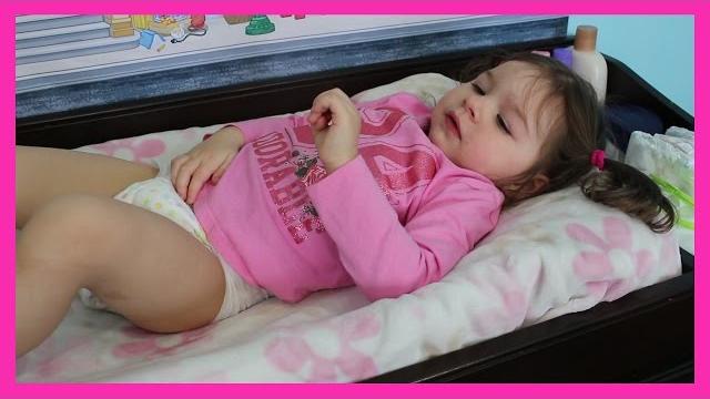 How to change a dirty diaper tutorial - youtube video How to change a dirty diaper tutorial - youtube video
