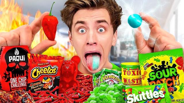 Едим самую острую vs кислую еду в мире челлендж! Едим самую острую vs кислую еду в мире челлендж!