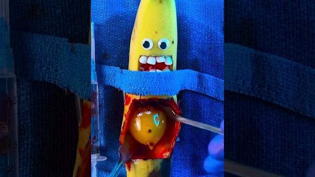 Banana c-section - oddly satisfying or disturbing? sad fruit operation Banana c-section - oddly satisfying or disturbing? sad fruit operation