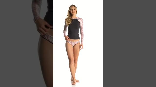 Billabong free waves l/s rashguard | swimoutlet.com Billabong free waves l/s rashguard | swimoutlet.com