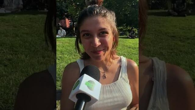 Ever had a threesome? asking new yorkers #extraedsta Ever had a threesome? asking new yorkers #extraedsta