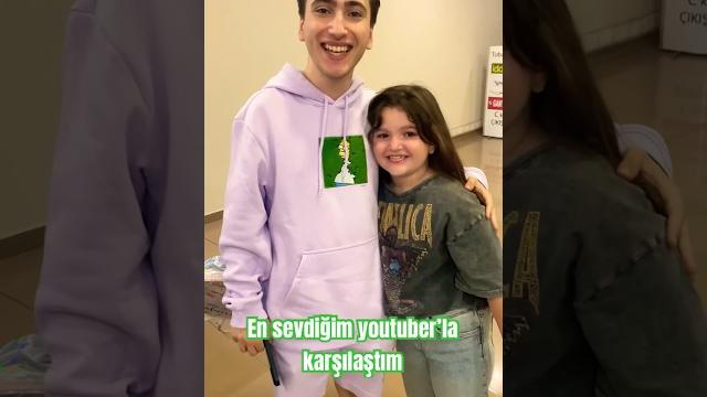 En sevdiğim youtuber olan mete kayagil ile karşılaştım @metekayagil En sevdiğim youtuber olan mete kayagil ile karşılaştım @metekayagil