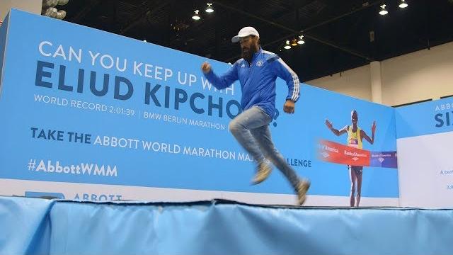 Runners attempt eliud kipchoge’s world record marathon pace Runners attempt eliud kipchoge’s world record marathon pace
