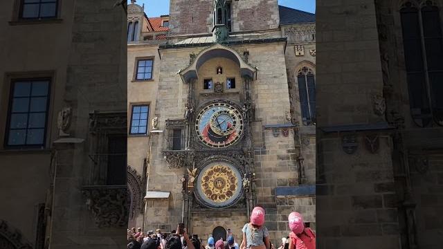 天文鐘(astronomical clock)在捷克首都布拉格-四幸丸老師的科學vlog 天文鐘(astronomical clock)在捷克首都布拉格-四幸丸老師的科學vlog