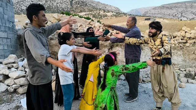Muhammed'in hükümet askerleri tarafından vurulmasının ardından ailesinin gizli toplantısı Muhammed'in hükümet askerleri tarafından vurulmasının ardından ailesinin gizli toplantısı