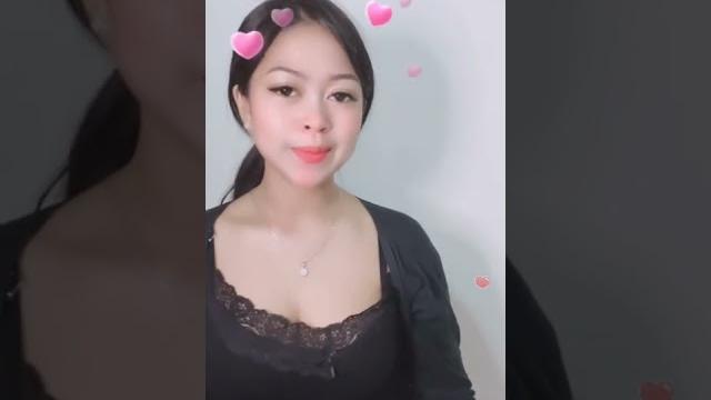 Goyang tipis - tipis enak banget Goyang tipis - tipis enak banget