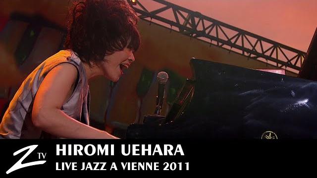 Hiromi uehara - the trio project - dancando no paraiso - jazz à vienne 2011 - live hd Hiromi uehara - the trio project - dancando no paraiso - jazz à vienne 2011 - live hd