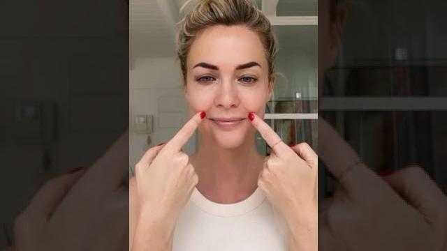 Nasolabial folds face massage #faceyoga #face massage #shorts Nasolabial folds face massage #faceyoga #face massage #shorts