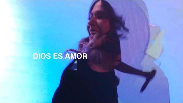 Dios es amor - un corazón en vivo (videoclip oficial) hd Dios es amor - un corazón en vivo (videoclip oficial) hd