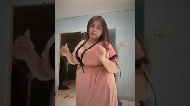 Gemoy #shorts #fyp #viral #montok #fifawirldcup2023 #bbw #tante #tantesemok #bohay #chubby #bigbob Gemoy #shorts #fyp #viral #montok #fifawirldcup2023 #bbw #tante #tantesemok #bohay #chubby #bigbob