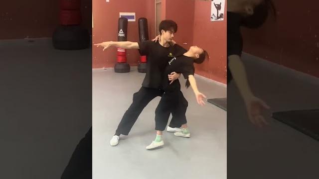 金妙组合的舞蹈训练#杂技 #杂技表演 #台上一分钟台下十年功 #日常训练 金妙组合的舞蹈训练#杂技 #杂技表演 #台上一分钟台下十年功 #日常训练