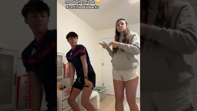 Sub to my sister @lacierayford #fyp #funny #dance Sub to my sister @lacierayford #fyp #funny #dance