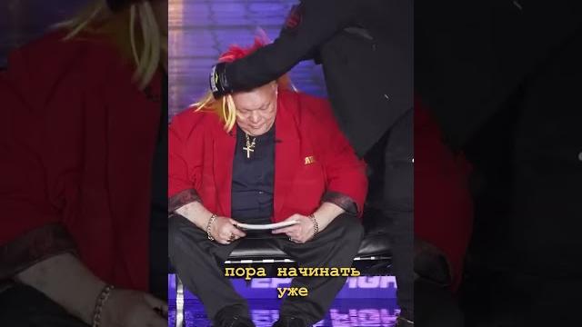 Эдвард бил жёстко напал на барецкого Эдвард бил жёстко напал на барецкого