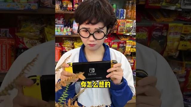 熊孩子用可樂澆花!家長不制止還要表揚他,釀成大禍! 熊孩子用可樂澆花!家長不制止還要表揚他,釀成大禍!