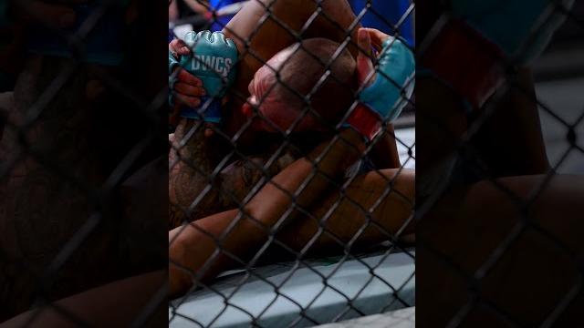 Kevin christian gets the armbar finish!!!! #dwcs Kevin christian gets the armbar finish!!!! #dwcs