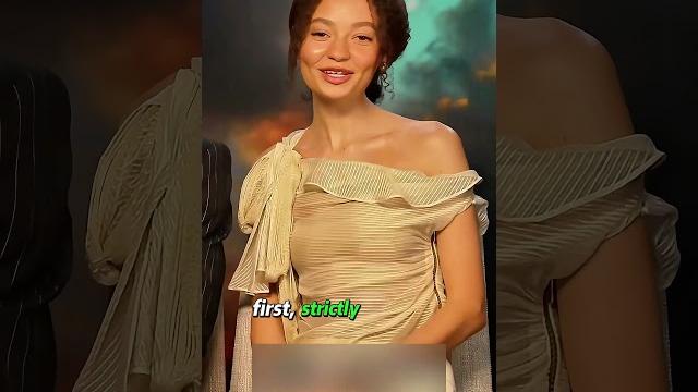 Why do mason thames and nico parker always have cautious physical contact? #celebrity #masonthames Why do mason thames and nico parker always have cautious physical contact? #celebrity #masonthames