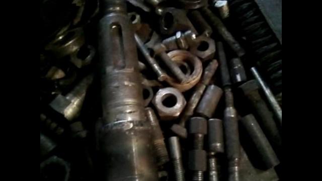 Как нарезать на валу шпоночный паз в токарном станке how to cut a keyway shaft on a lathe? Как нарезать на валу шпоночный паз в токарном станке how to cut a keyway shaft on a lathe?